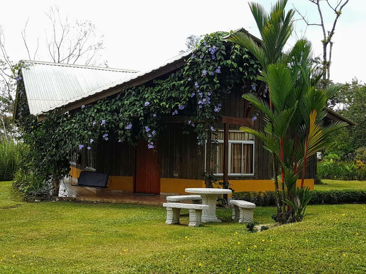 Hotel Brisas Arenal La Fortuna Dış mekan fotoğraf